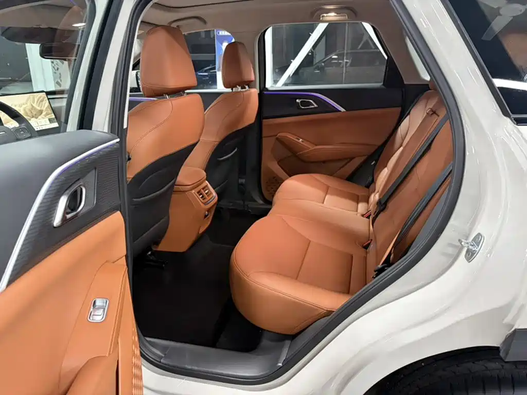 Haval Xiaolong MAX — миниатюра 19