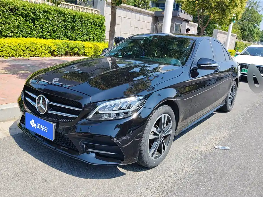 Mercedes-Benz C-Class 2020