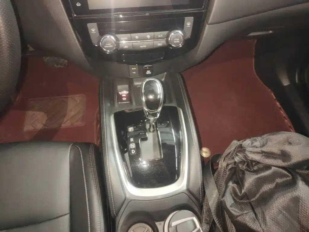 Nissan X-Trail — миниатюра 14