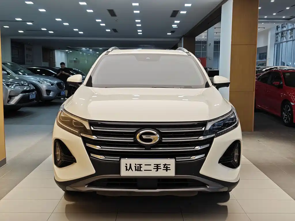 GAC TRUMPCHI GS4