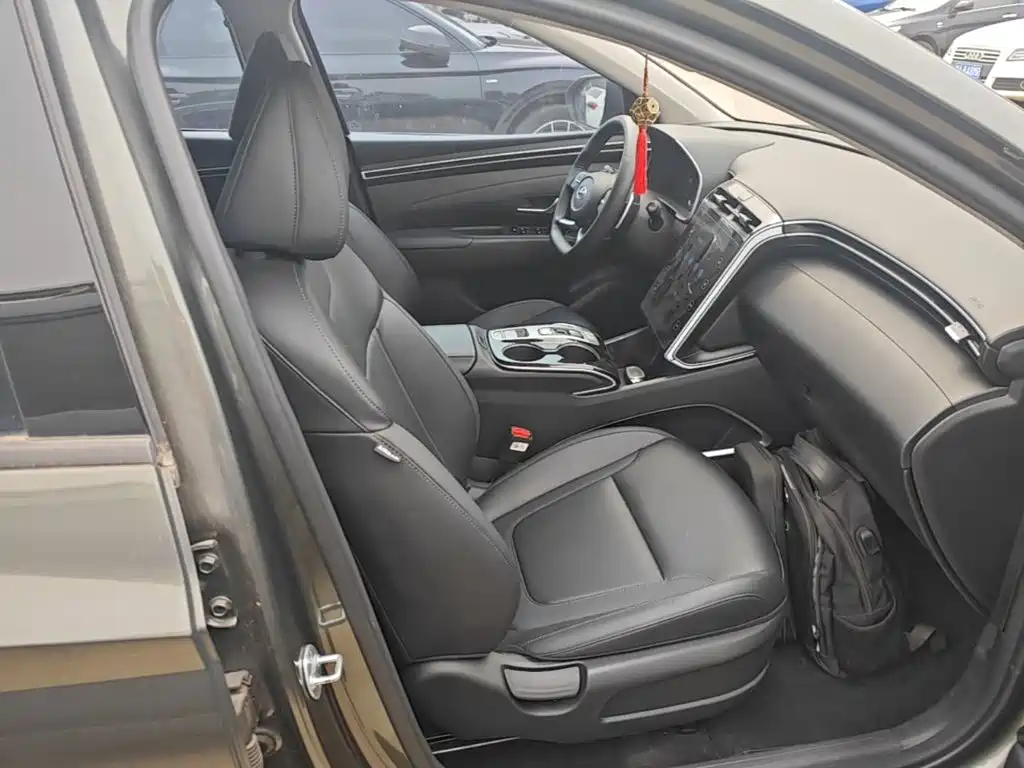 Hyundai Tucson — миниатюра 25