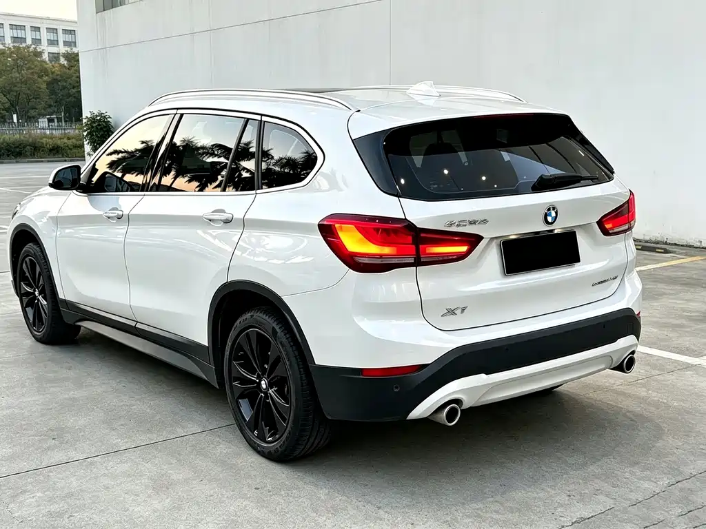 BMW X1 — миниатюра 5