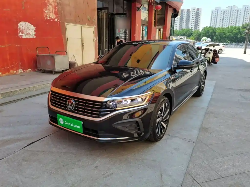 Volkswagen Passat 2024