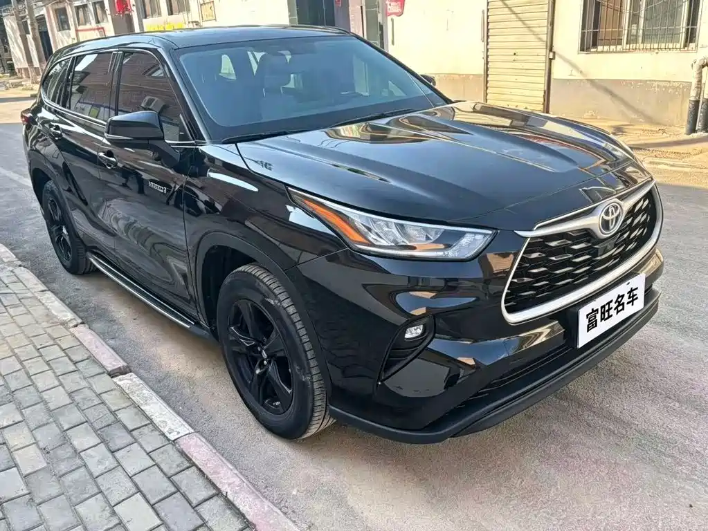 Toyota Highlander — миниатюра 3