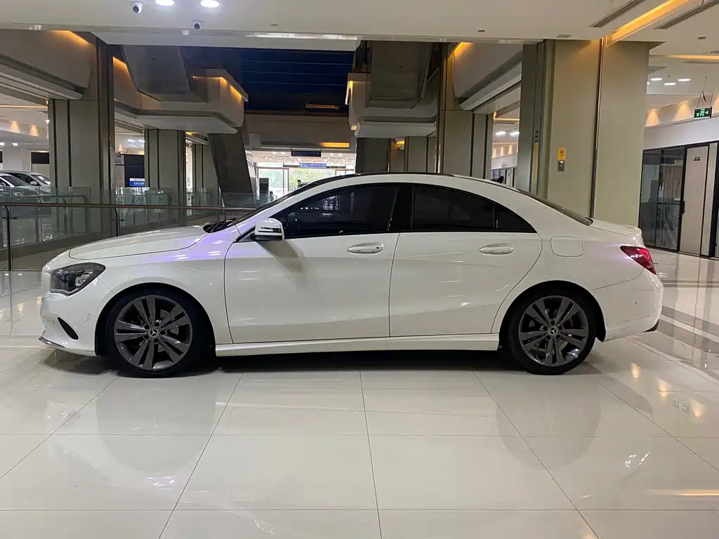 Mercedes-Benz CLA (Import) — миниатюра 4