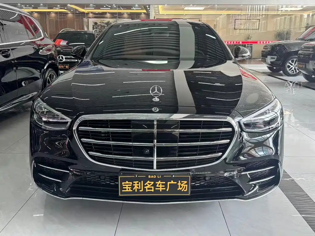 Mercedes-Benz S-Class 2024