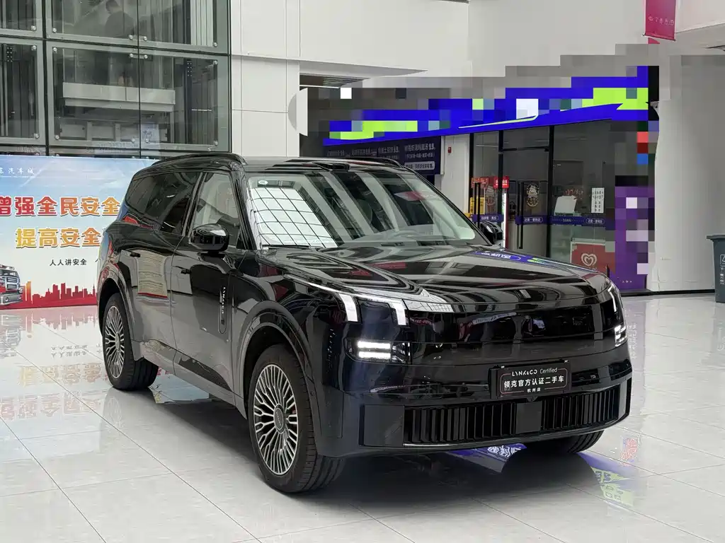 Lynk & Co 900 2025 2.0T 6 мест