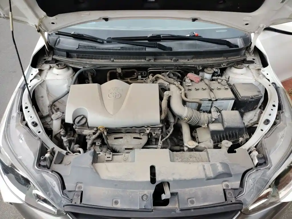 Toyota Yaris L — миниатюра 11