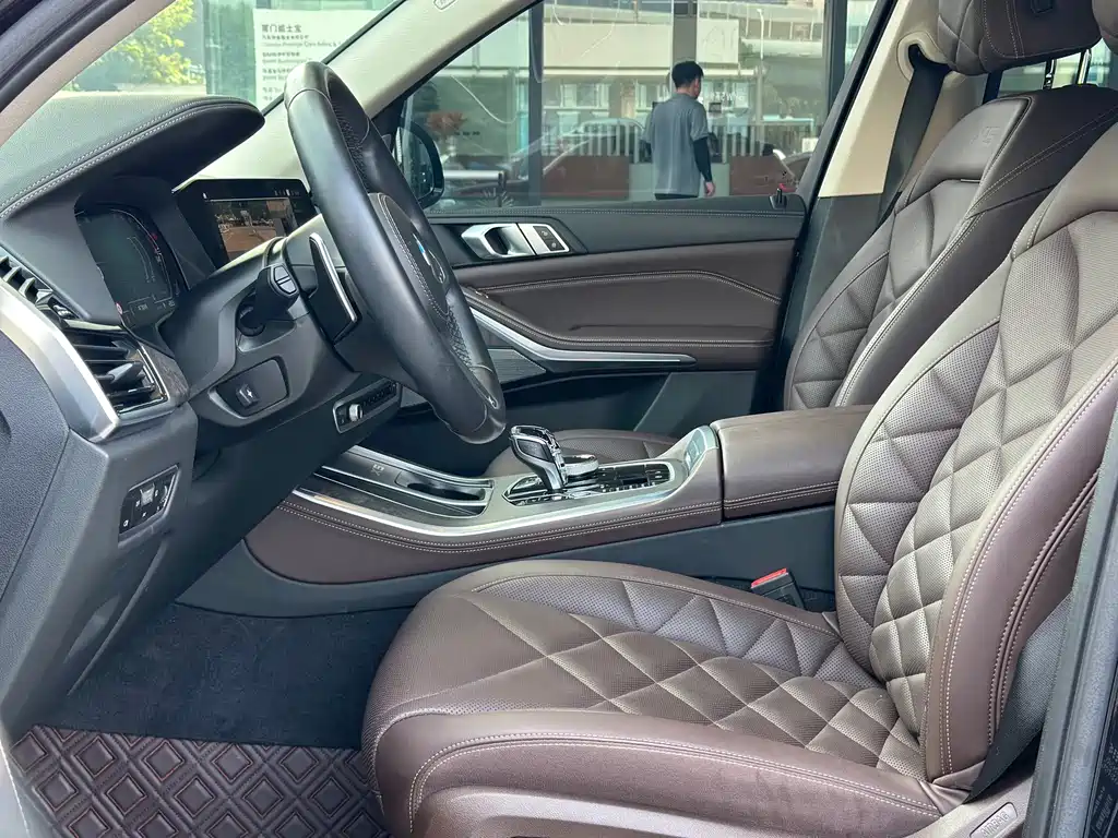 BMW X5 — миниатюра 6