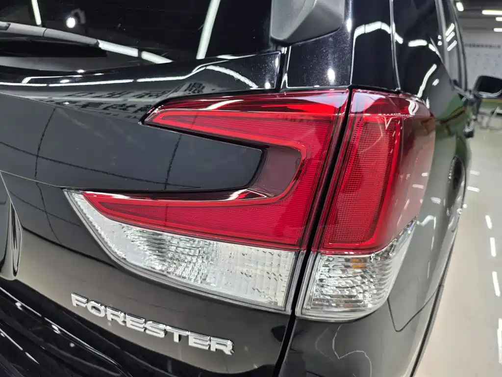 Subaru Forester — миниатюра 8