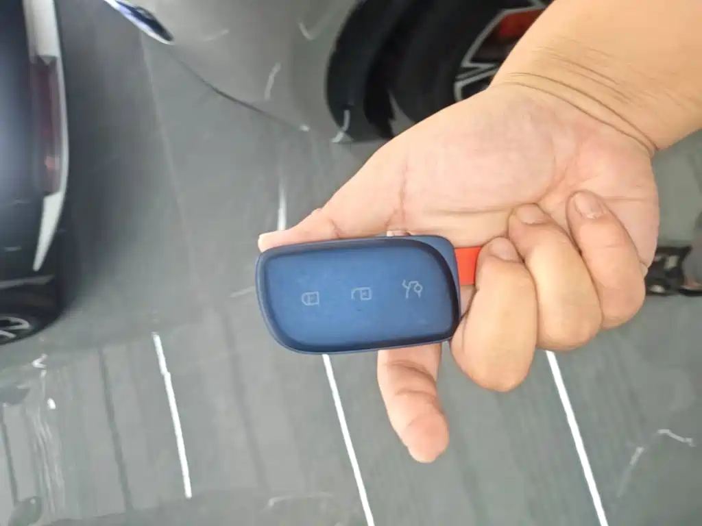 Lynk & Co 900 — миниатюра 9