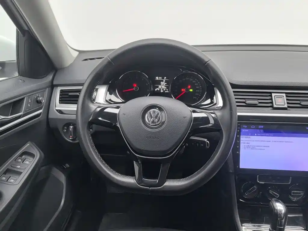 Volkswagen Bora — миниатюра 11