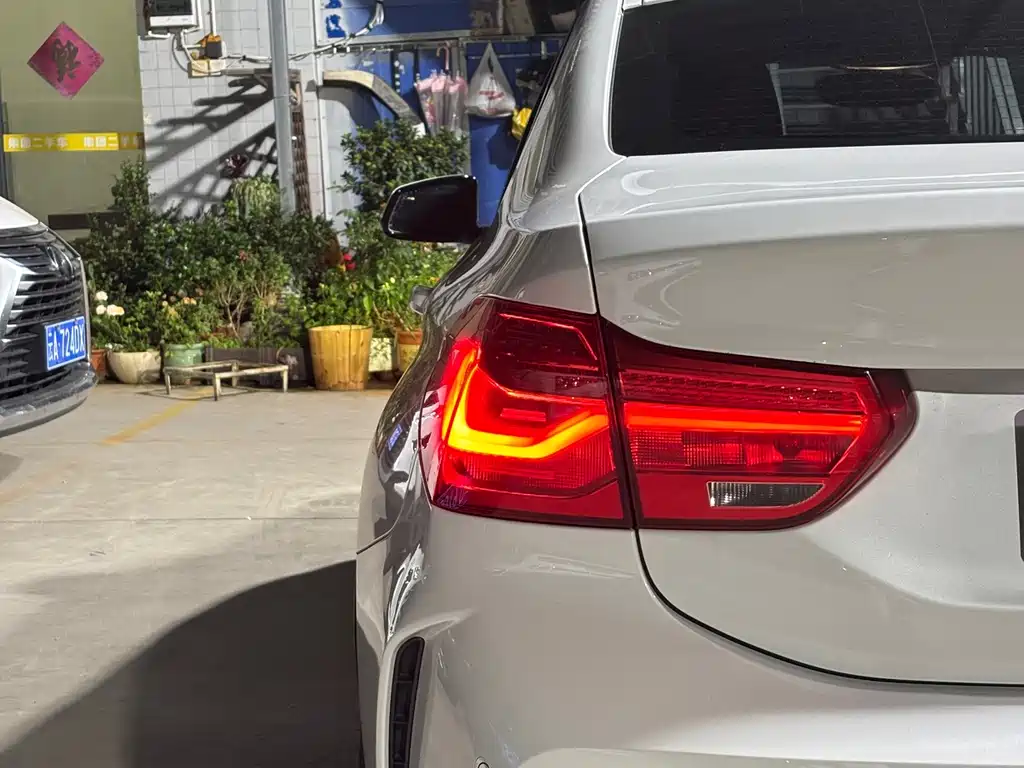 BMW 1 Series — миниатюра 17