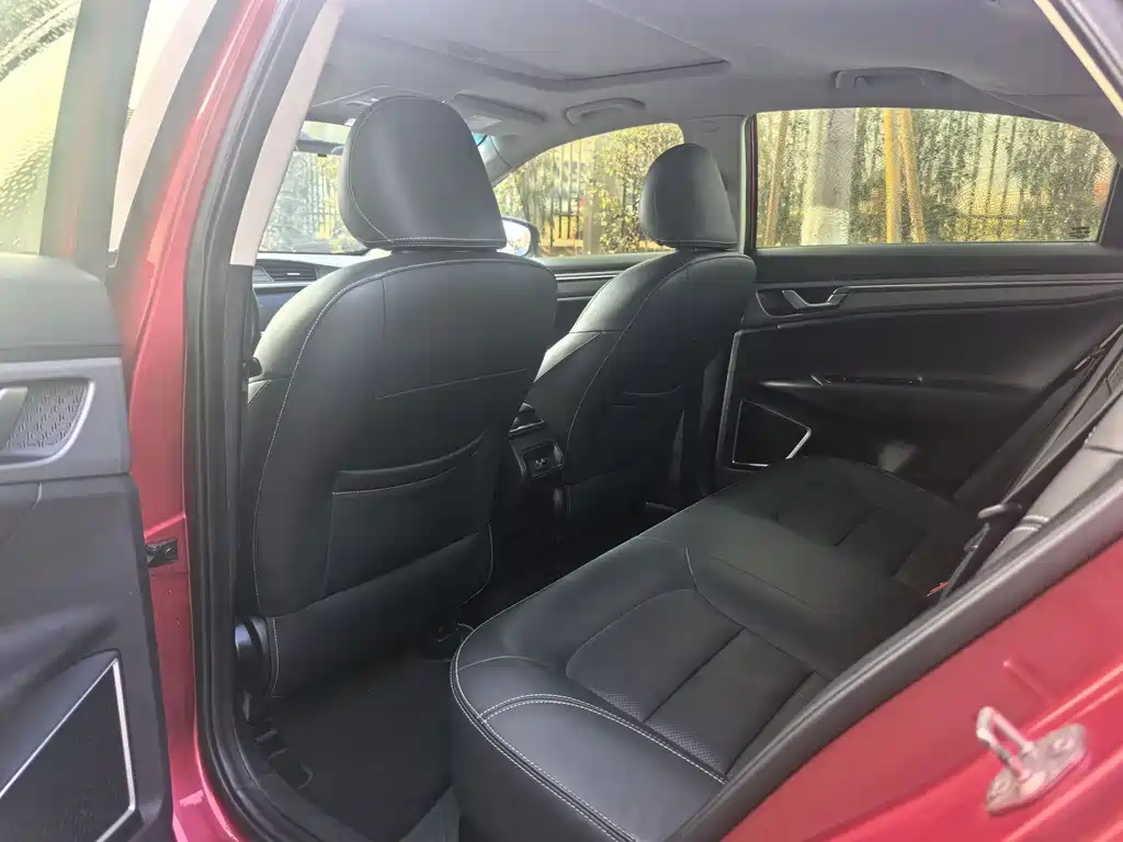 GEELY AUTOMOBILE EMGRAND GL