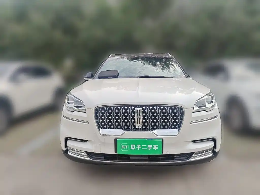 Lincoln Aviator — миниатюра 2