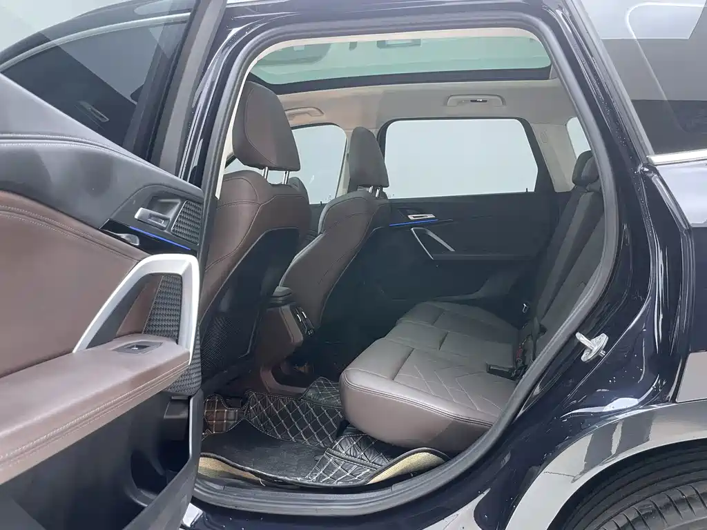 BMW X1 — миниатюра 15