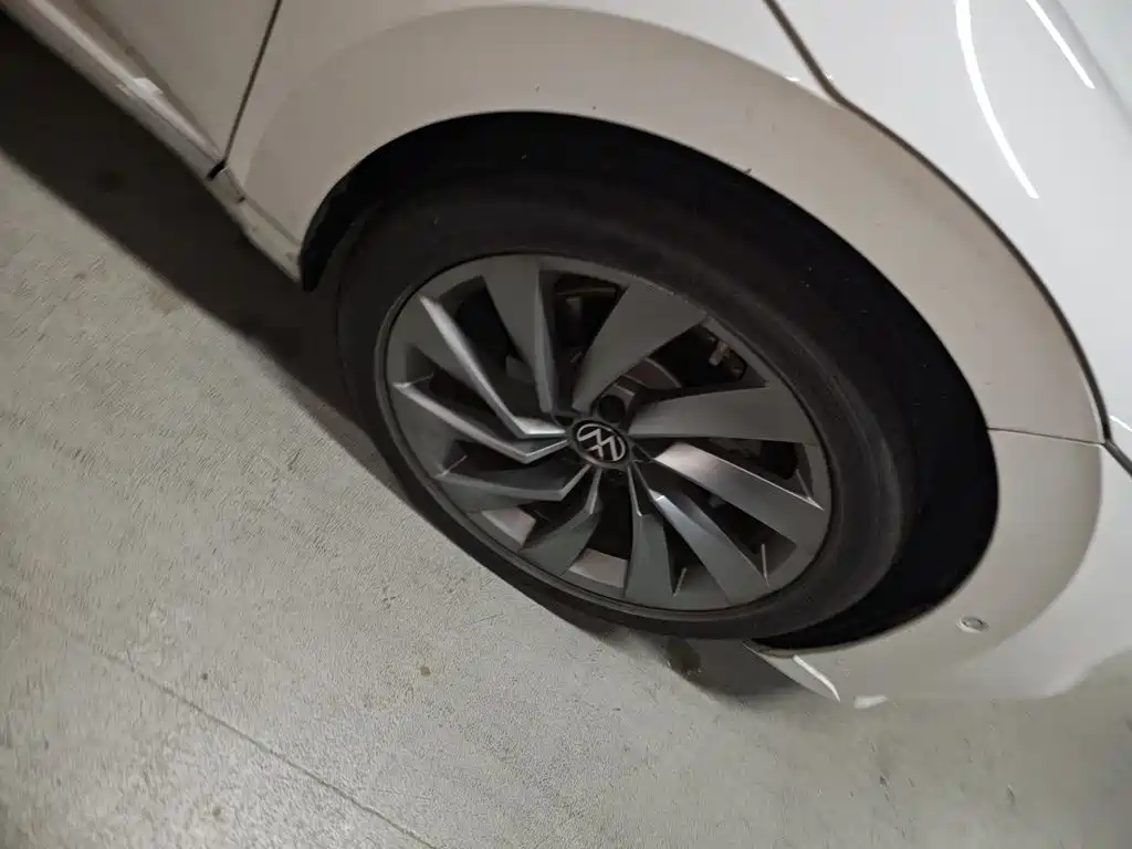 Volkswagen CC — миниатюра 8