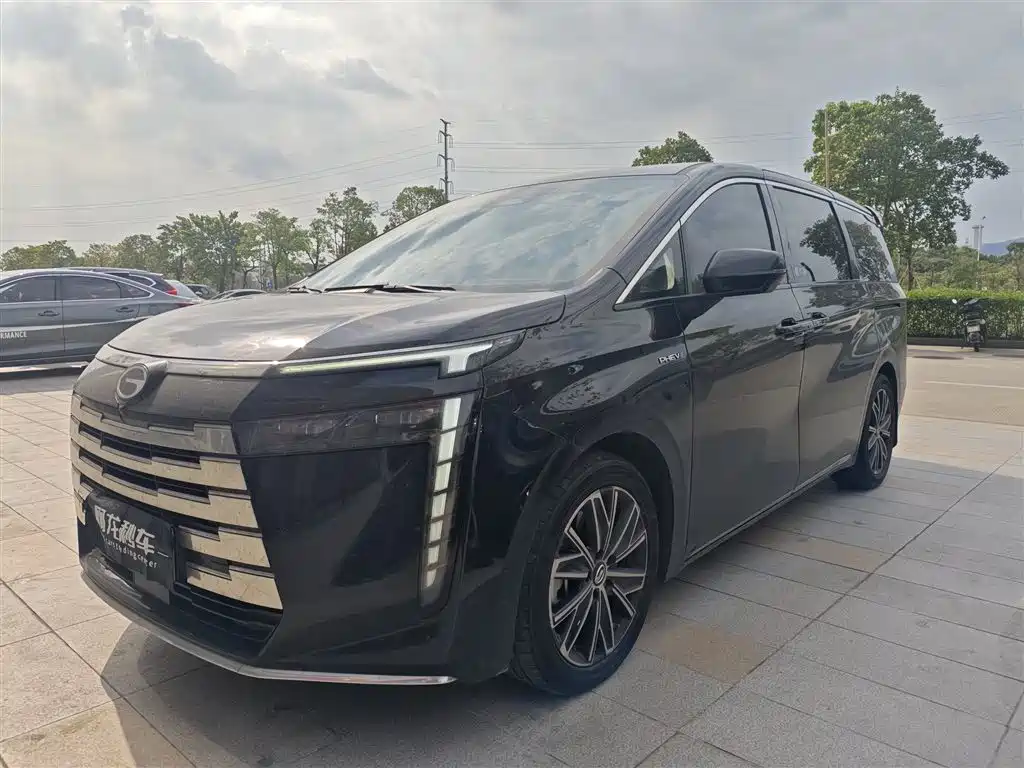 GAC Motor E8 Hybrid 2024