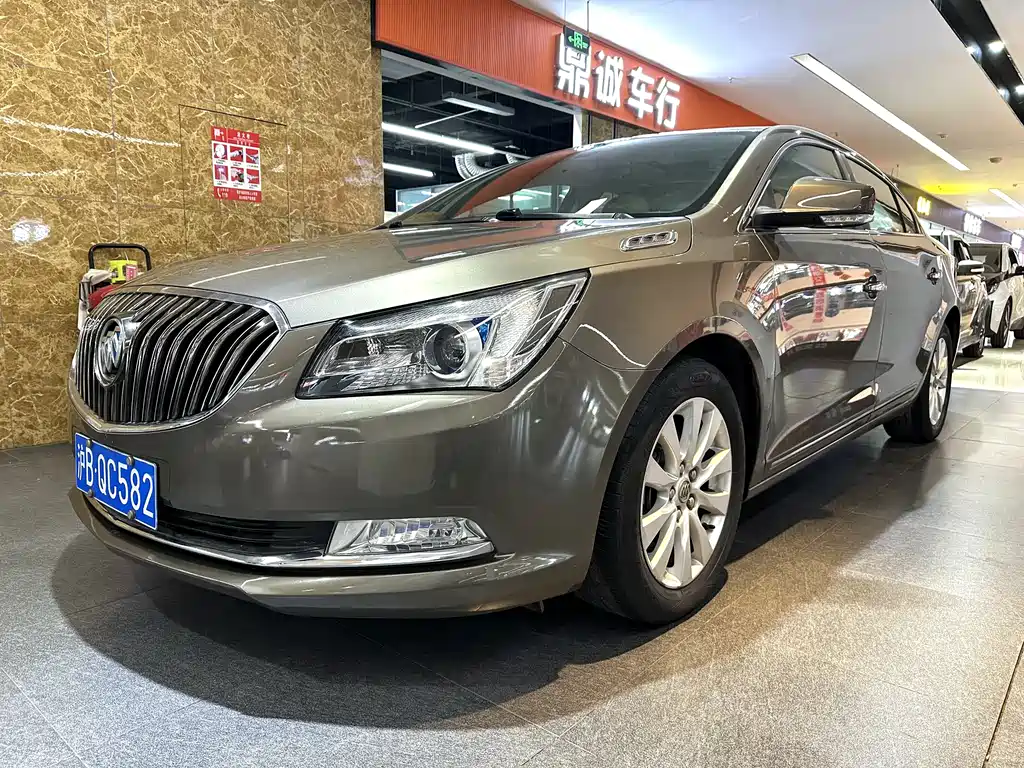 Buick LaCrosse 2013 2.4L SIDI Leading Comfort Type