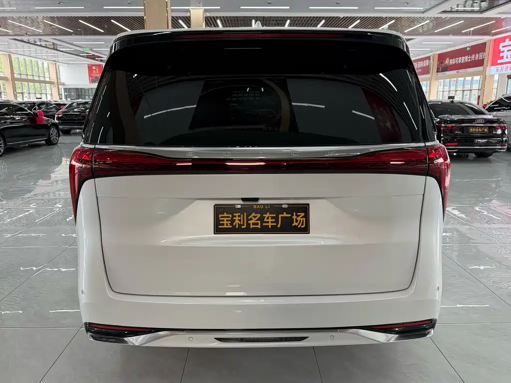 Buick Century 2025 2.0T мест