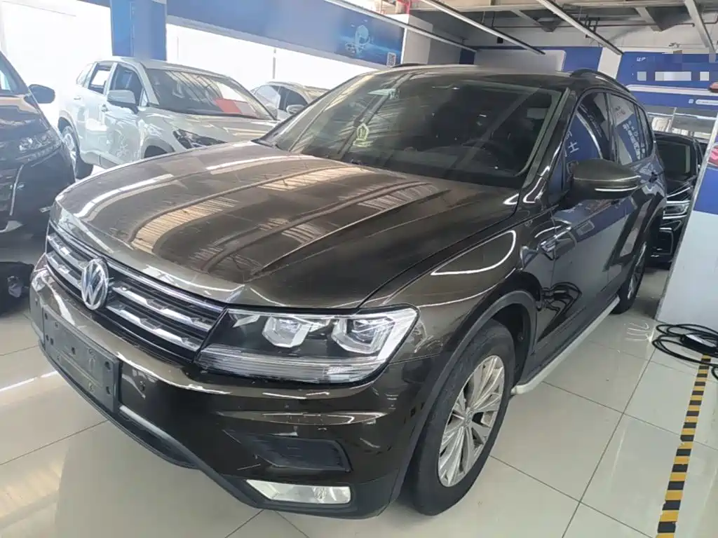 Volkswagen Tiguan L L 2017 330TSI AT