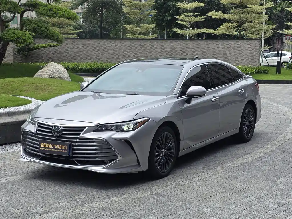 Toyota Avalon 2019