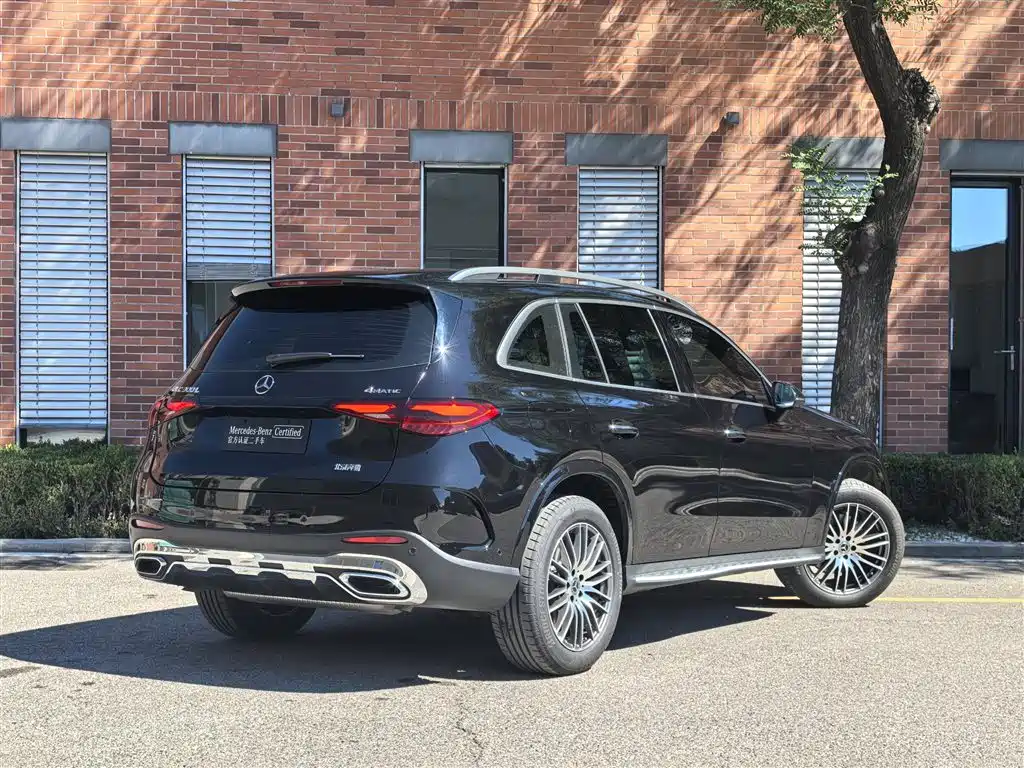 Mercedes-Benz GLC 2025 GLC 300 L 4MATIC 5 мест