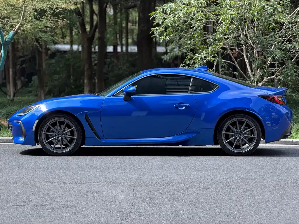 SUBARU BRZ