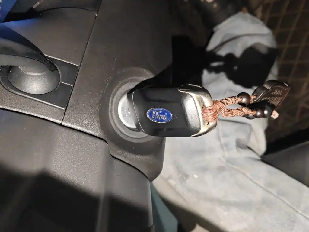 Ford Mondeo — миниатюра 9