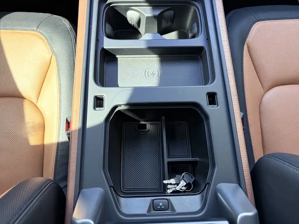 Land Rover Defender — миниатюра 16