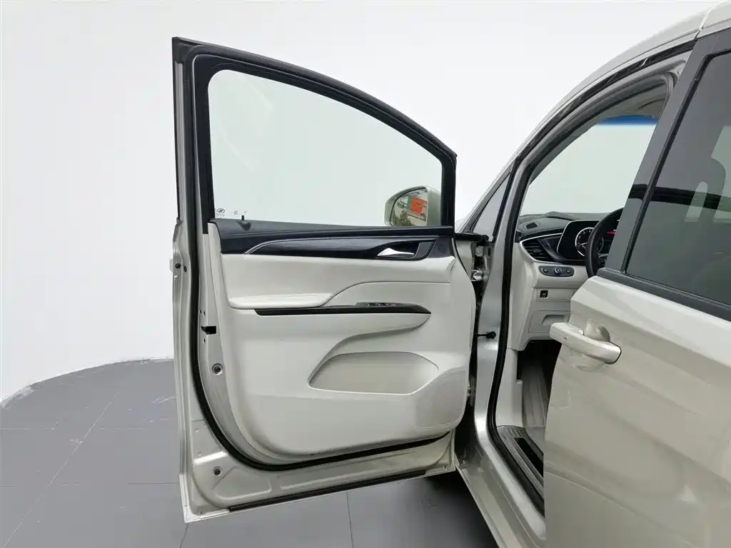 Buick GL8 2020 ES 653T Comfort