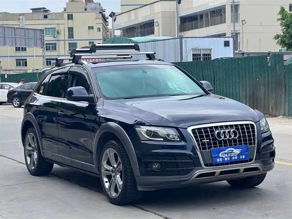 奥迪Q5(进口) 2010款 2.0TFSI 运动版