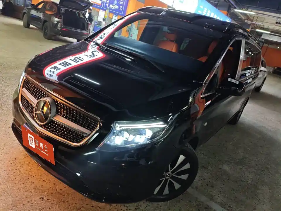 Mercedes-Benz Vito 2024
