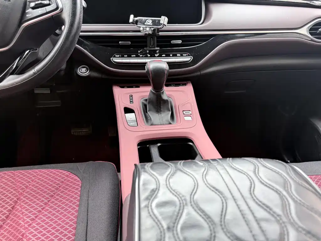 GAC Motor Trumpchi M6 — миниатюра 15