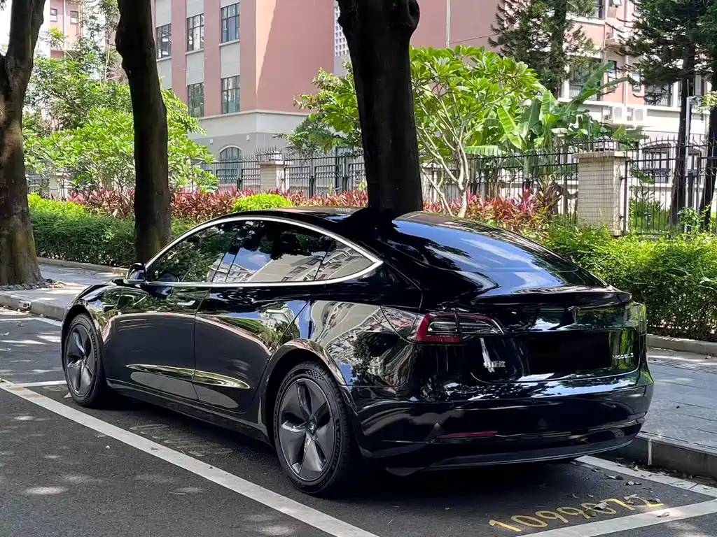 Tesla Model 3 — фотографии объявления, Фото 16