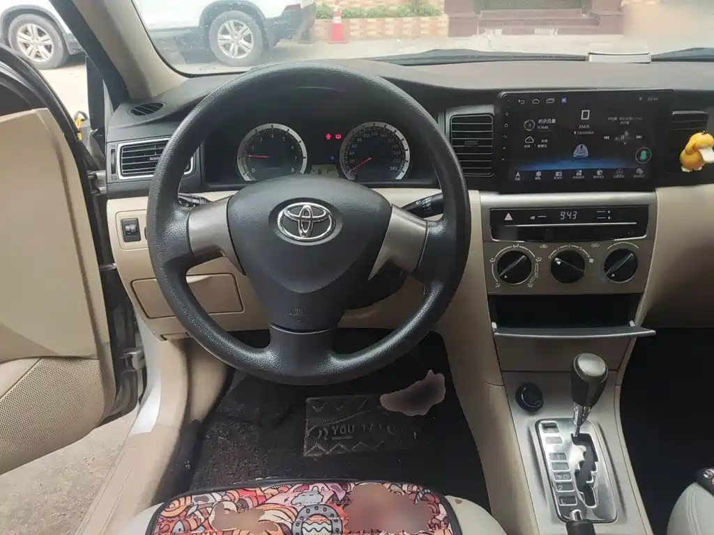 Toyota Corolla — миниатюра 11