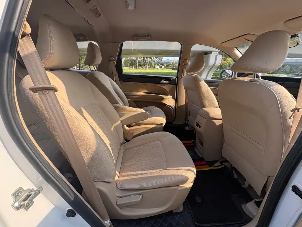 Baojun 730 — миниатюра 18