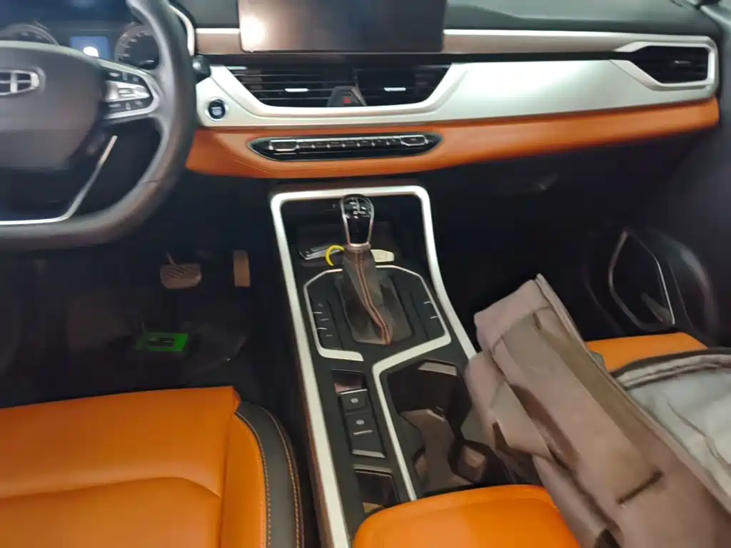Geely Vision X6 — миниатюра 14