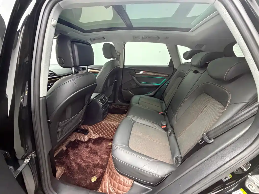 Audi Q5L — миниатюра 6