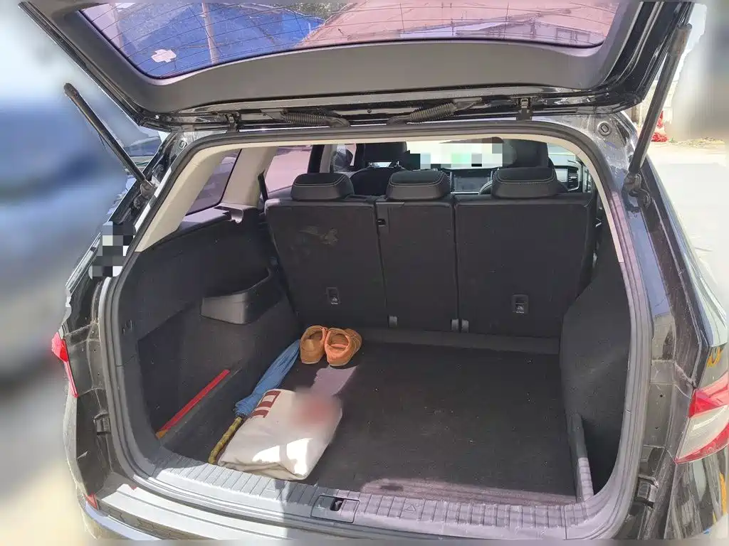 Skoda Kodiaq 2018 TSI330 5 мест Comfort