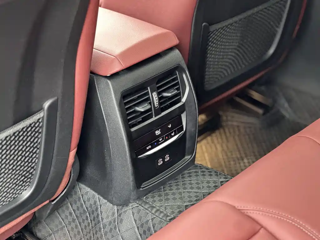 BMW 4 Series — миниатюра 13