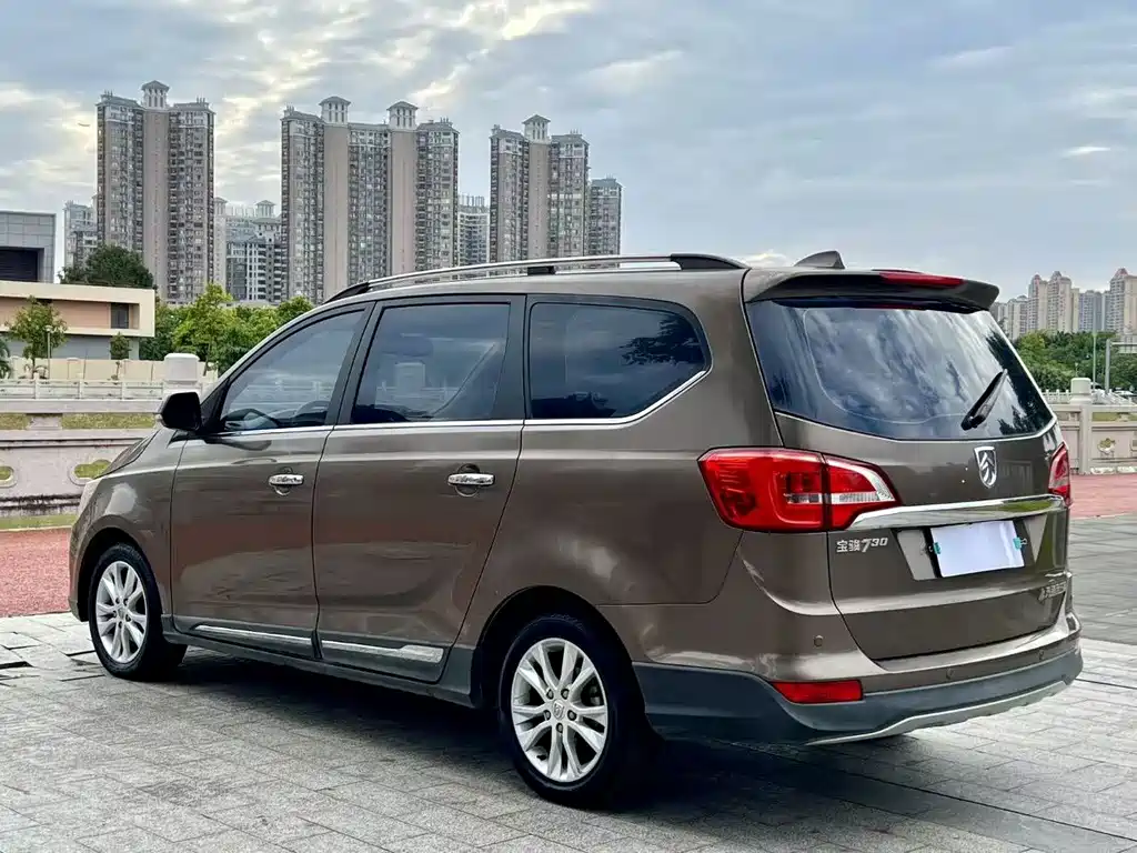 BAOJUN 730