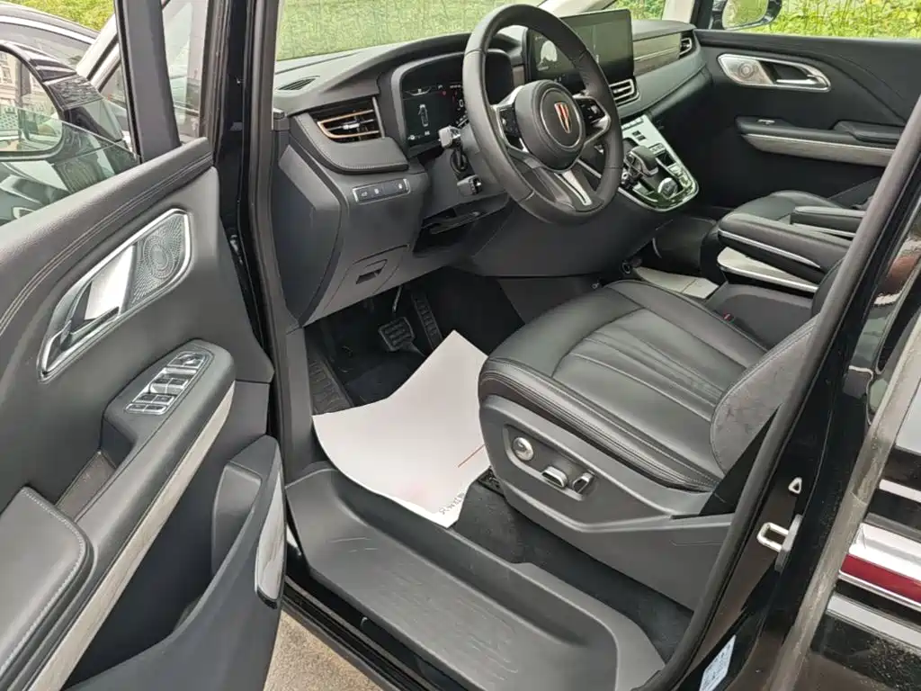 Hongqi Hongqi HQ9 PHEV — миниатюра 16
