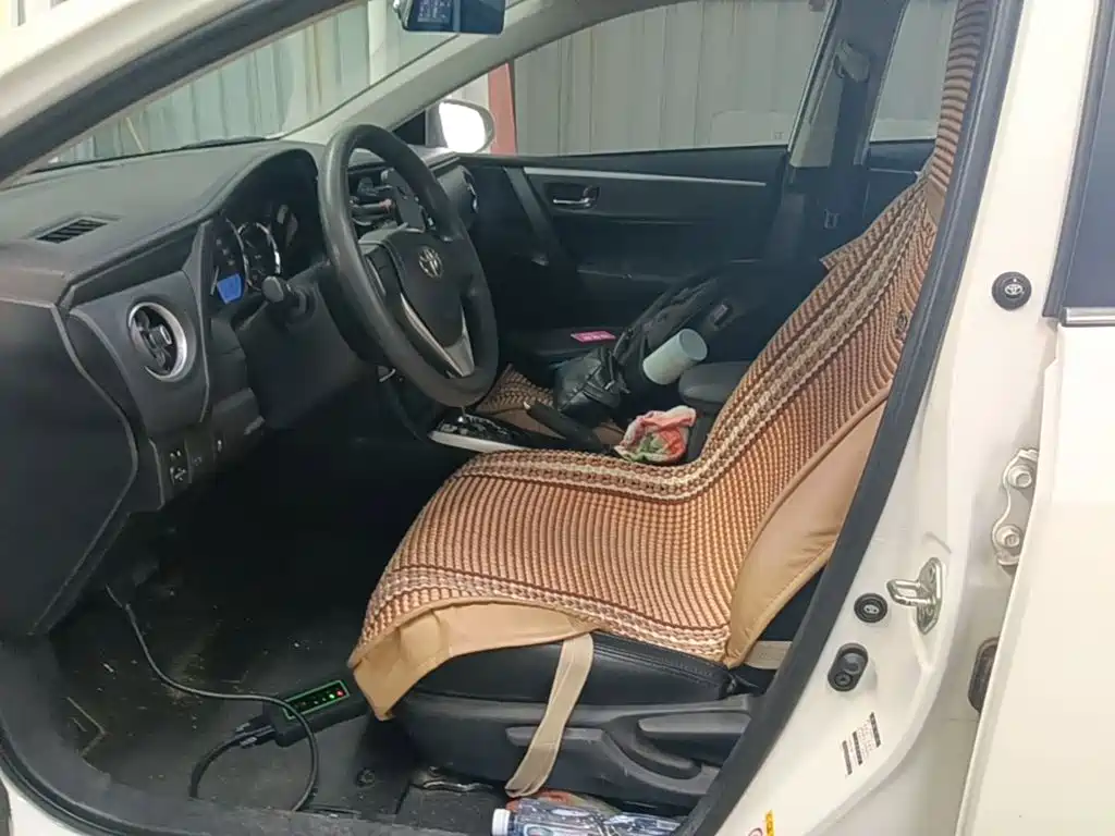 Toyota Corolla — миниатюра 15