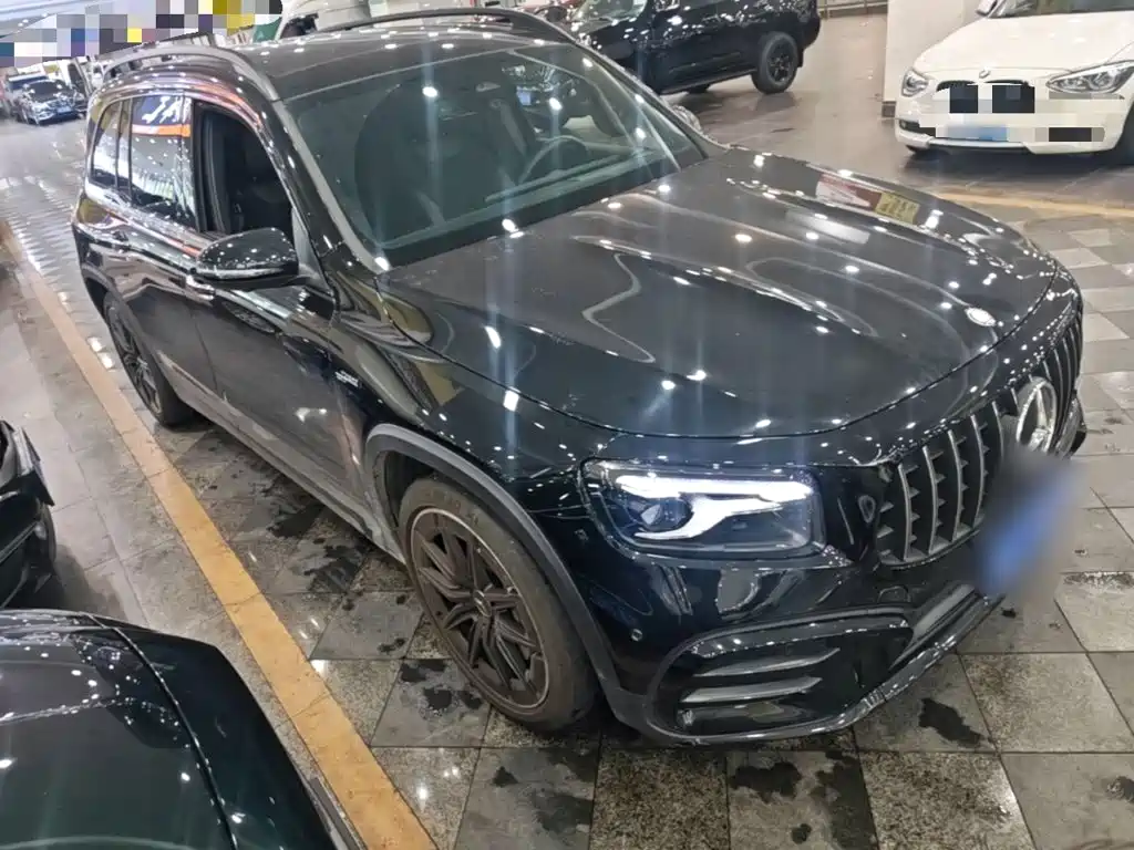 Mercedes-Benz GLB AMG — миниатюра 4