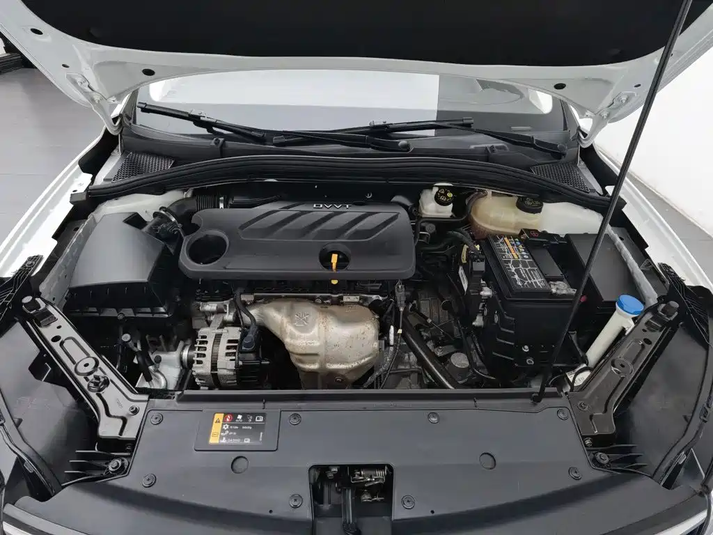 Roewe i5 — миниатюра 6