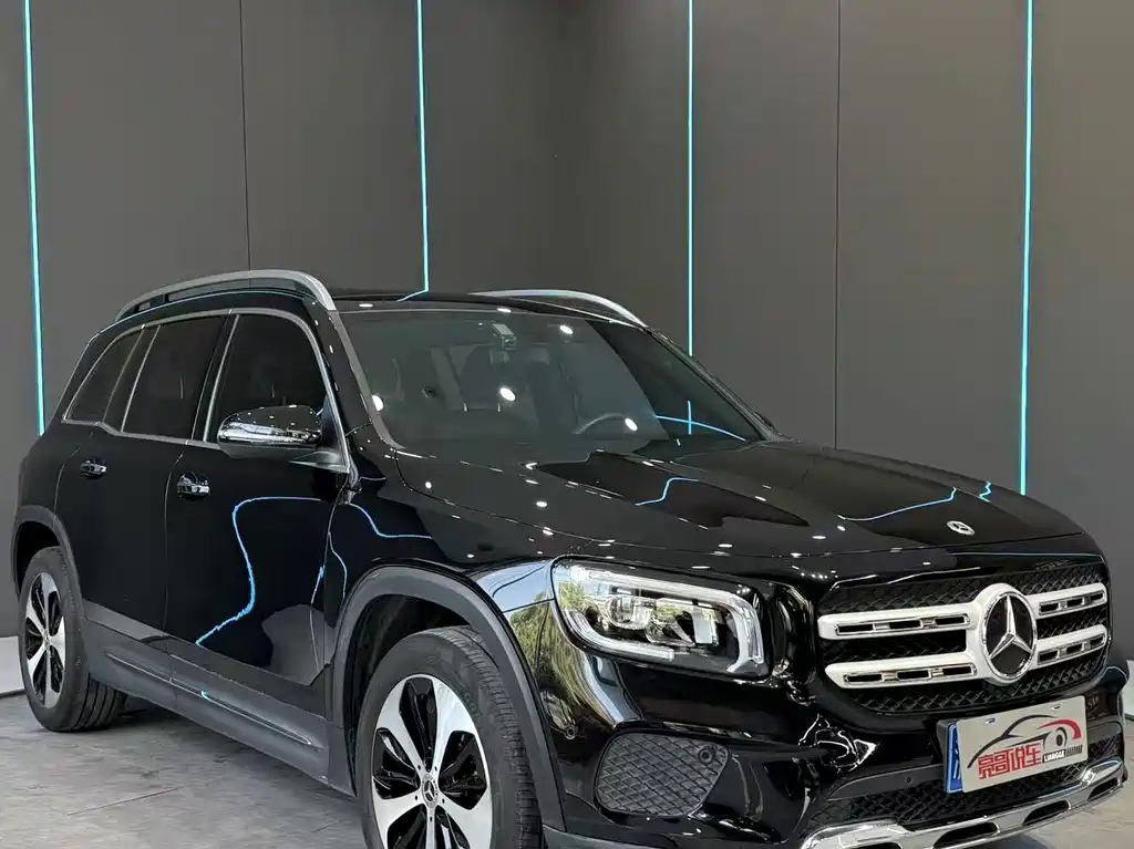 Mercedes-Benz GLB — миниатюра 3