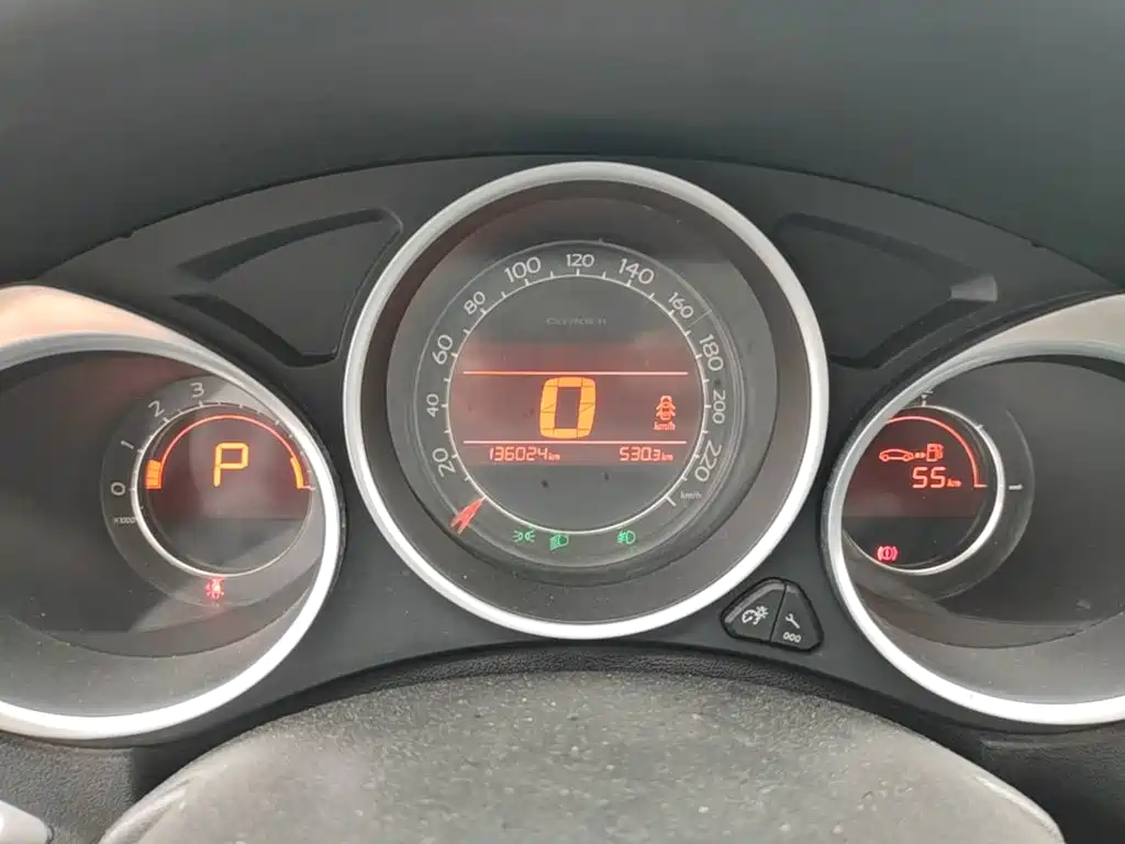 Citroen C4L — миниатюра 12