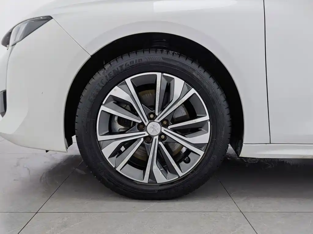 Peugeot 508 — миниатюра 17