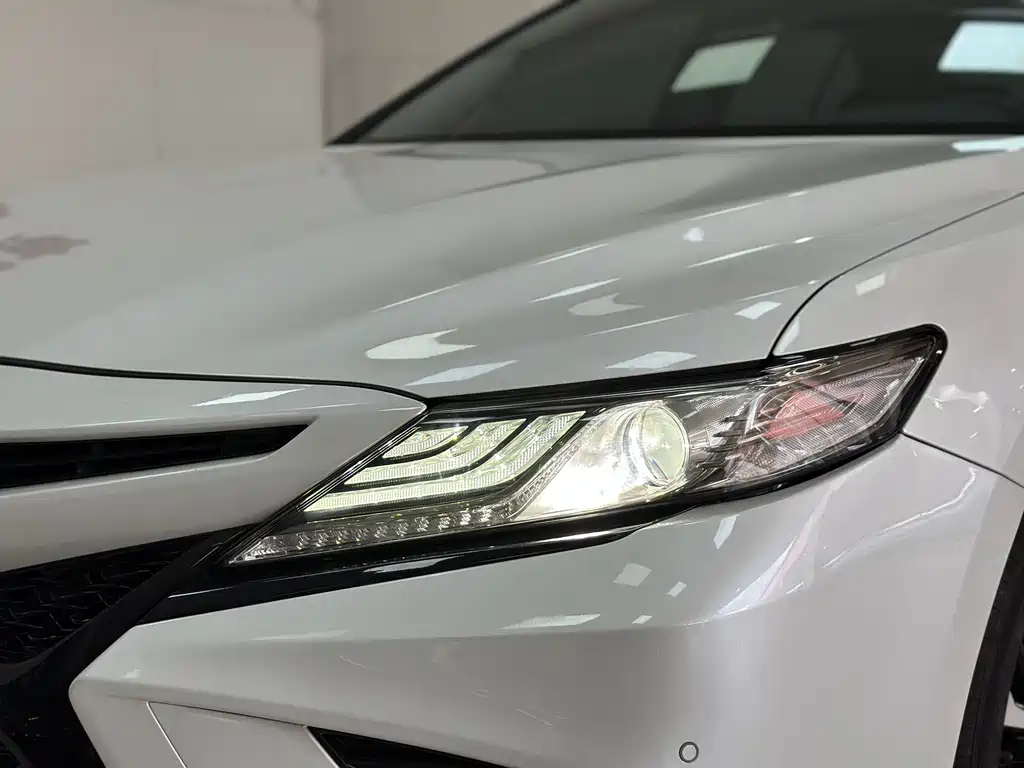 Toyota Camry 2019 2.5S